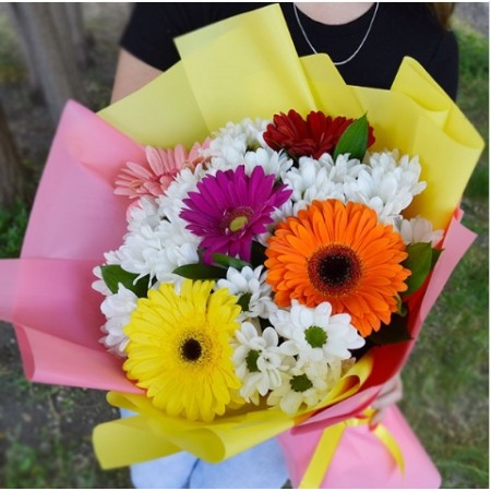 Renkli Gerbera ve Papatya Buketi 