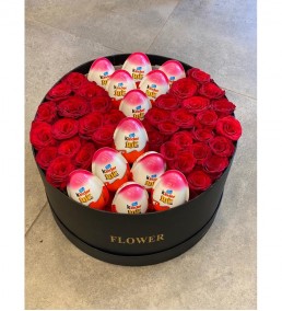 Kutuda Kinder Joy ve Gül